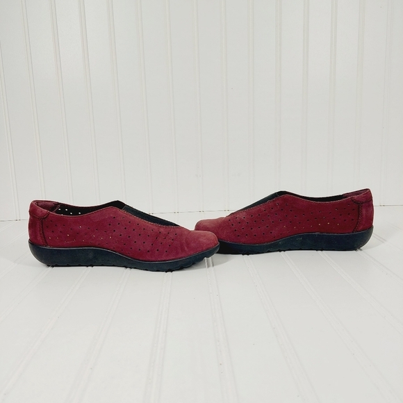 Clarks Collection Women Burgundy Suede Nubuck Slip On Suede Loafers B89 - Picture 7 of 11